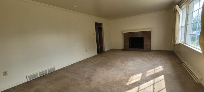 Photo - 4 bedroom 1.5 Bathroom home in Leola