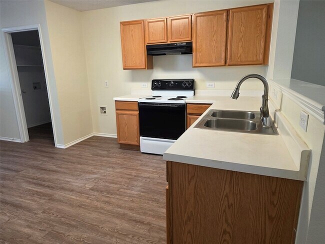 Photo - 1803 Northridge Dr