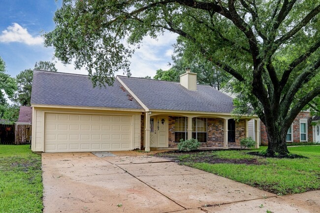 Building Photo - 18163 Brooknoll Dr