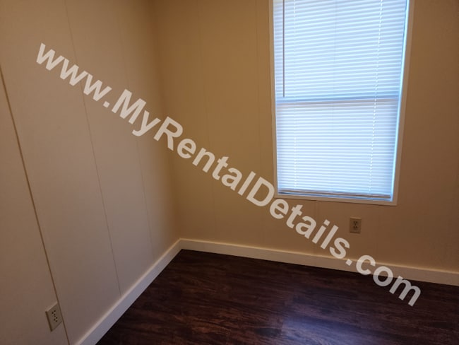 Photo - 49 Brookdale Rd