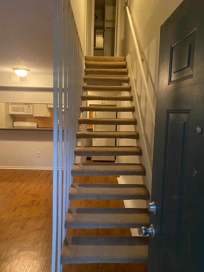 Photo - 1635 Quail Hollow Rd Unit Whispering Oaks 1 Bedroom Condo