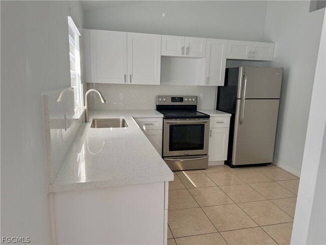 Photo - 3707 10th St W