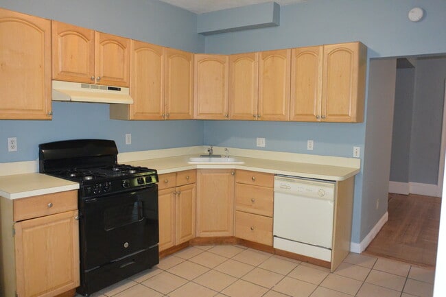 Photo - 56 Ridgemont St Unit 1