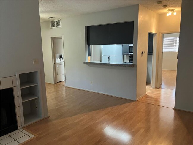 Photo - 806 W 24th St Condo Unit 201