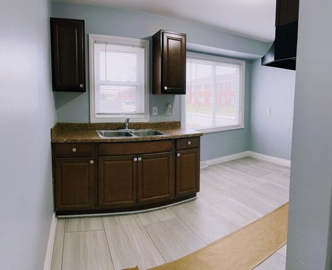 Photo - 25397 Pearl St