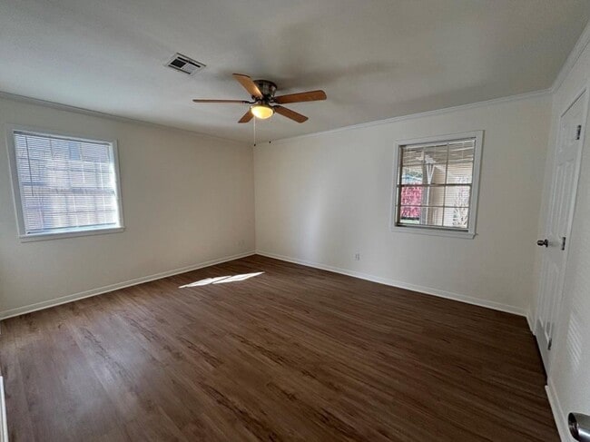 Photo - 1009 Lawndale Ave
