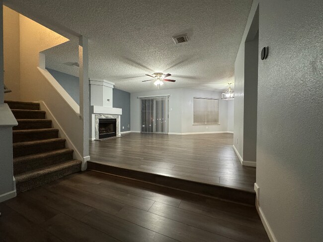 Photo - 15719 Persimmon Hill Dr