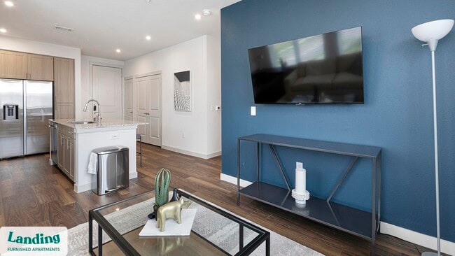 Photo - 255 Williamsburg Pkwy Unidad G301.1409534