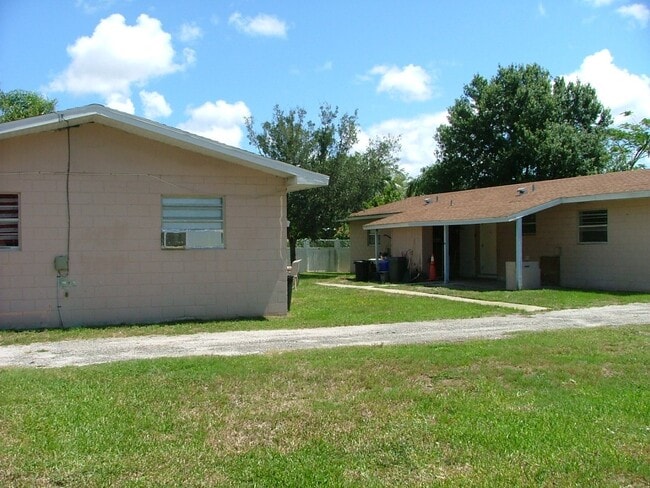 1406 34th Ave Unit 1402