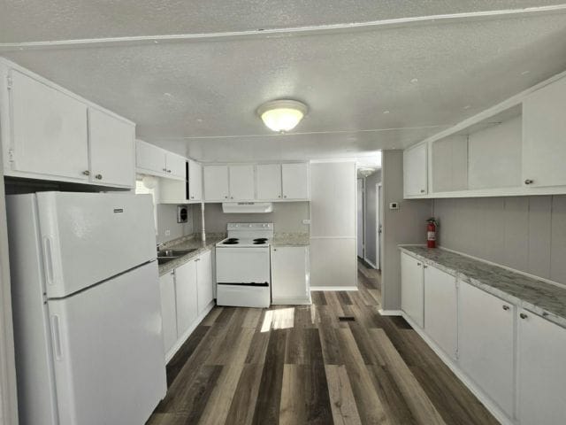 Photo - 2850 New Tampa Hwy