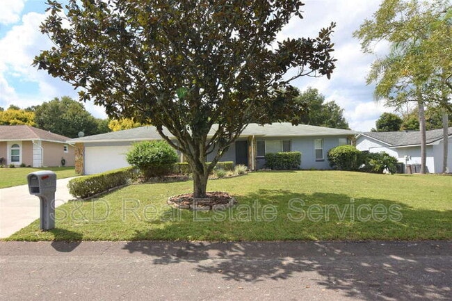 Building Photo - 6305 Christina Groves Cir E