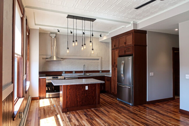 Photo - 223 Lisbon St Unidad 3B