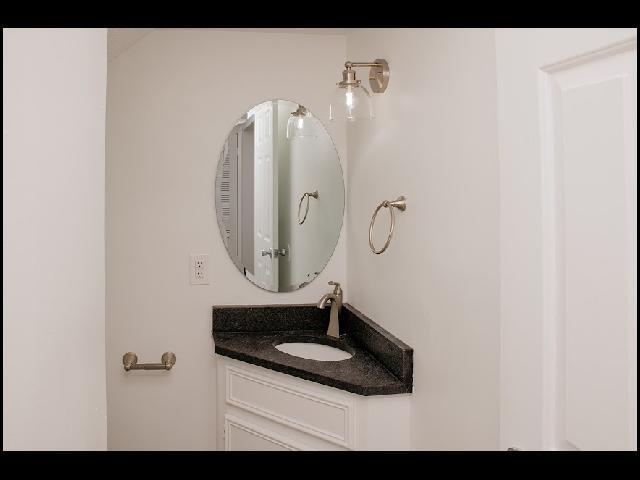 Photo - 721 S Valentine St