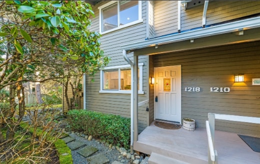 Photo - 1218 101st Pl NE