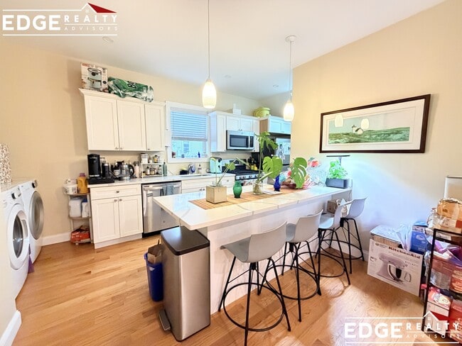 Photo - 30 Winship St