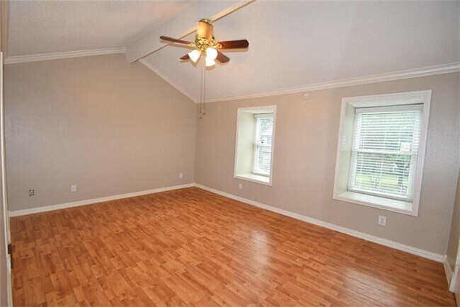 Photo - 9323 Westwood Village Dr Unit 6