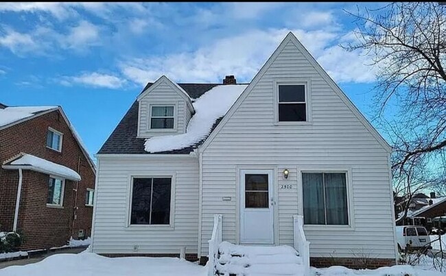 Brookview2500 - Brookview2500 Apartment Unit Up