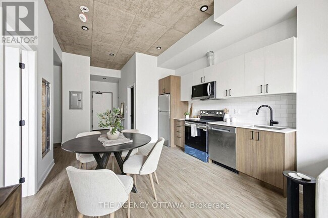 Photo - 56 Bayswater Ave Unit 304