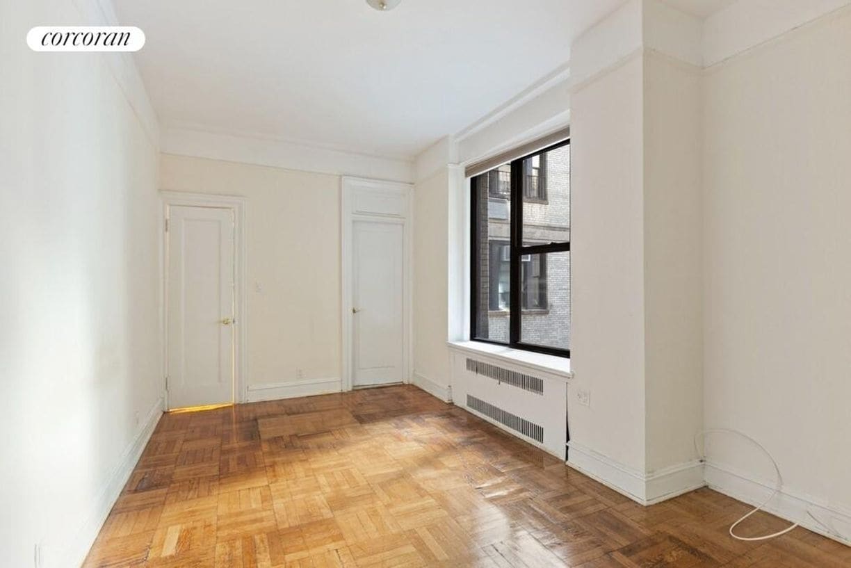 Photo - 525 W End Ave