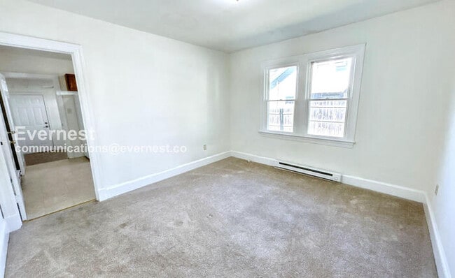 Photo - 5 Bancroft Ave