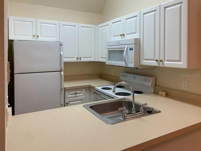 Photo - 3901 SW 27th St Unidad 5