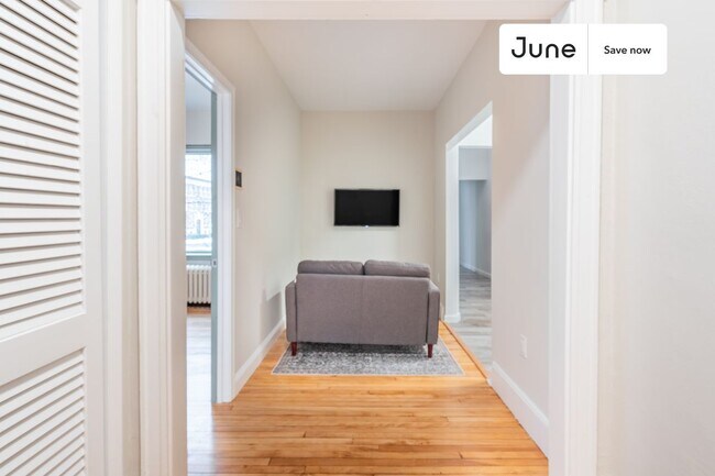 Photo - 100 Washington St