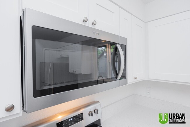 Photo - 2805 E Sharp Ave