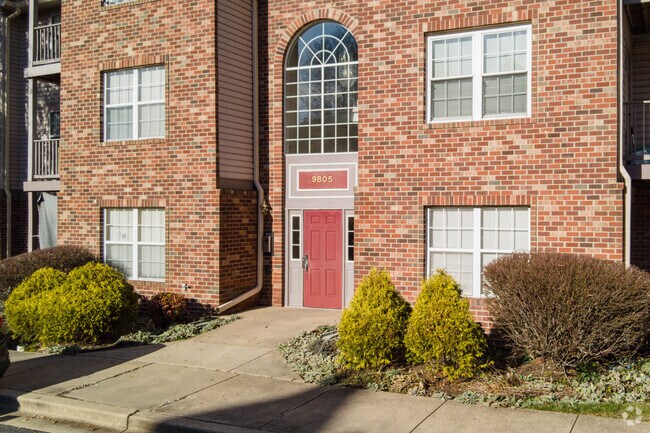 Photo - Lakepointe at Town Center Condominiums