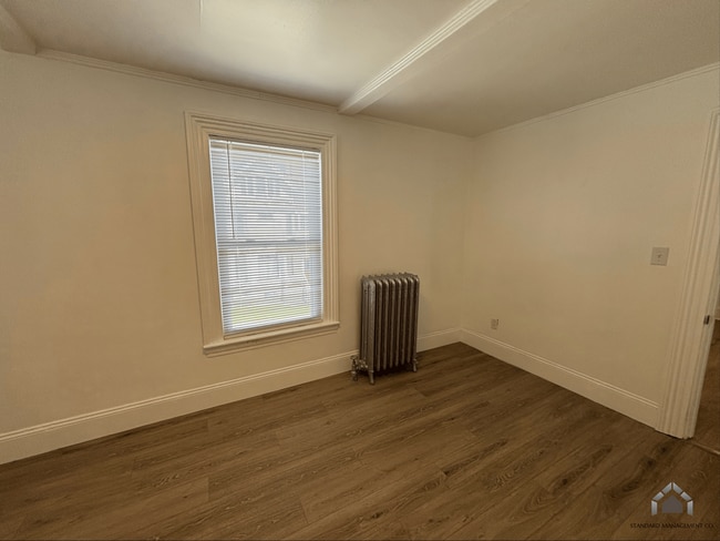 Photo - 2 Elm St Unit 3