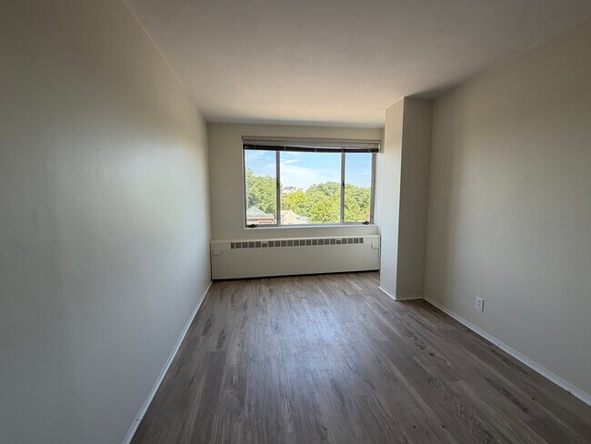 Photo - 29 Concord Ave Unidad 815