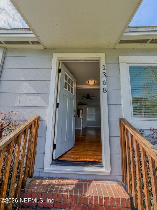 Photo - 1368 Rensselaer Ave