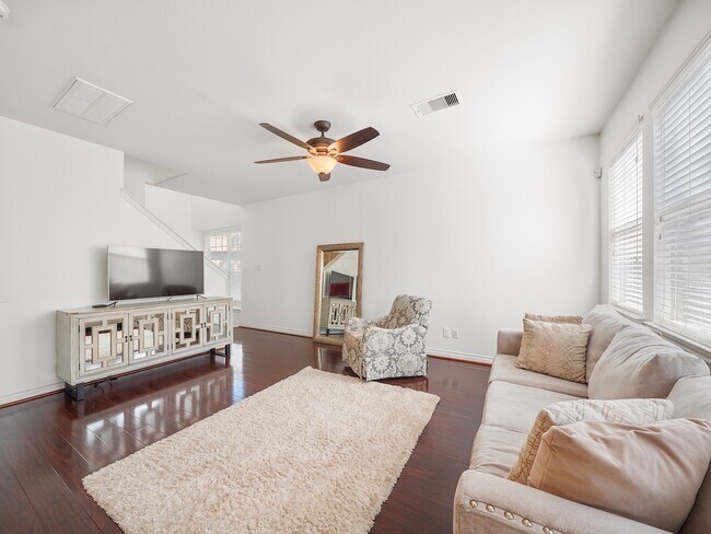 Photo - 78 Blue Creek Ct