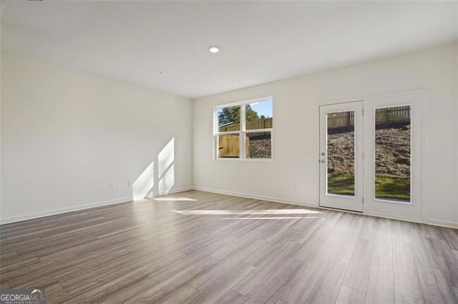 Photo - 541 Magnolia Cir