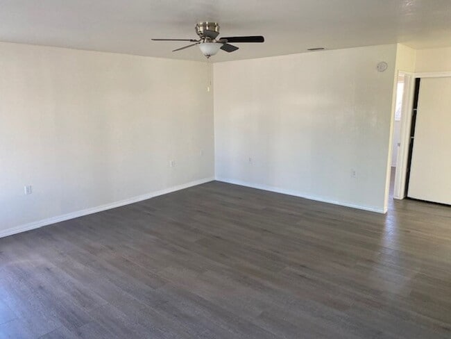 Photo - 2BR 2BA HOME w/Fenced Yard, Xtra Parking, Garage