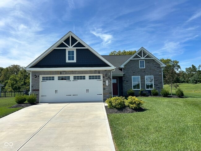Building Photo - 982 Independence Dr