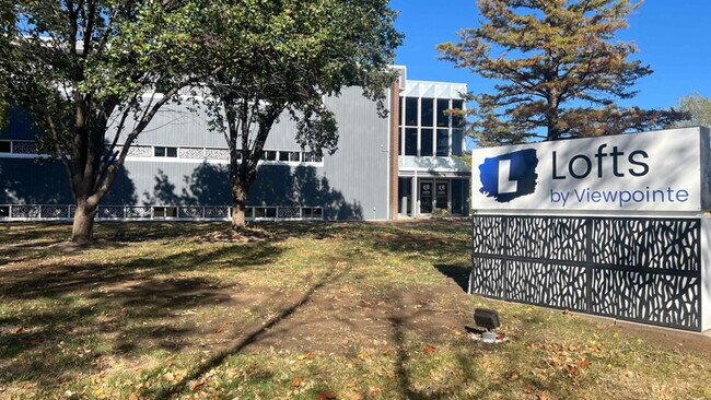 Photo - 3000 W Kellogg Dr Unit 101