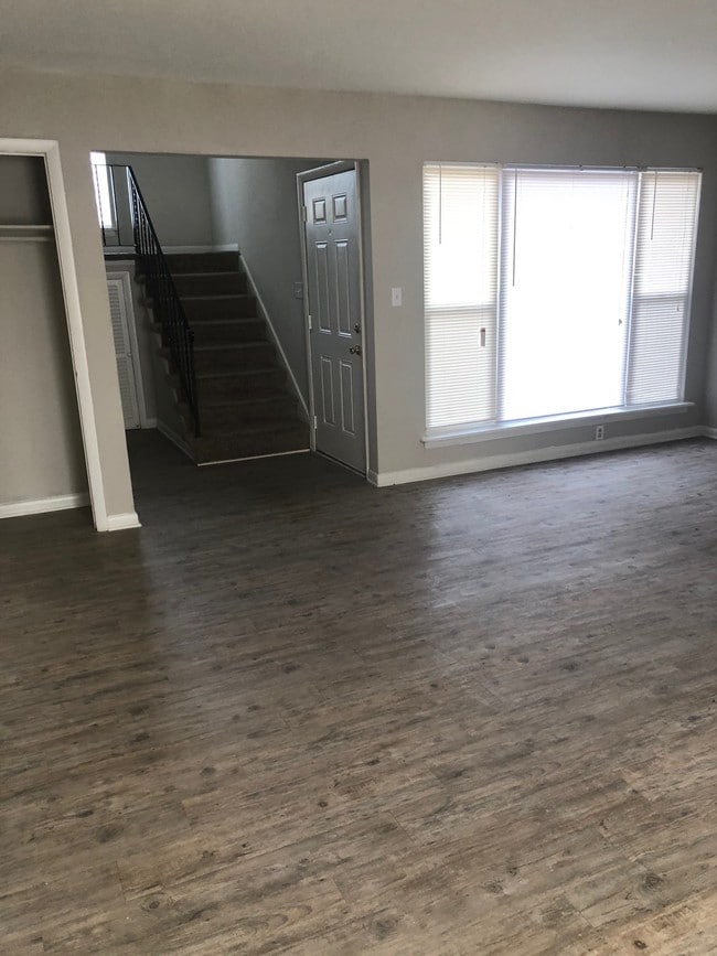 Spacious Floor Plans - Cedarfield at Churchland Apartments