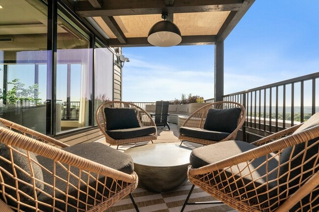 Terraza 1 - Juliette Apartments