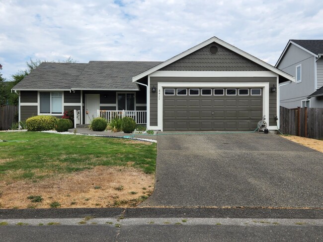 4 Bedroom Rambler in Spanaway - 4 Bedroom Rambler in Spanaway House