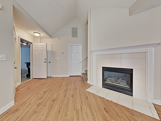 Photo - 105 Unity Cove
