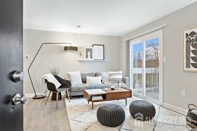 Photo - 1000 Pheasant Hollow Dr