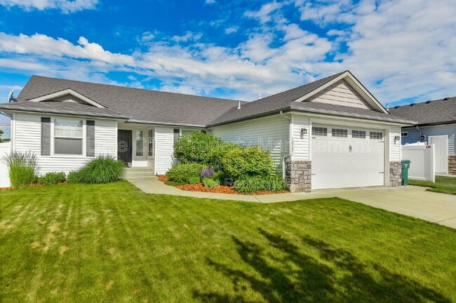 Photo - 10231 N Zenith St