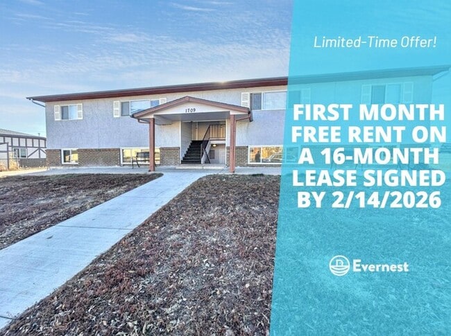 Building Photo - 1709 Hampton S Unit 3