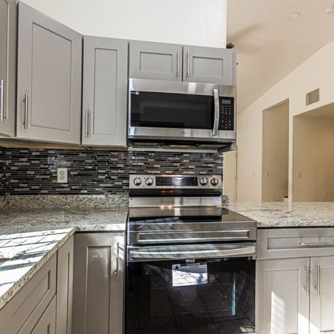 Photo - 610 E Waverly St Unidad 610 E Waverly St.  2