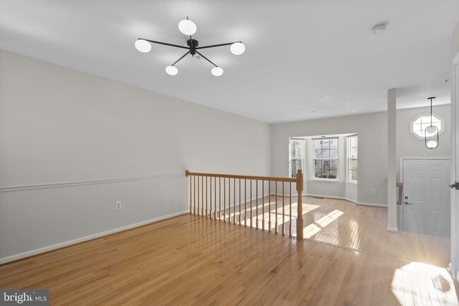 Photo - 18502 Clovercrest Cir