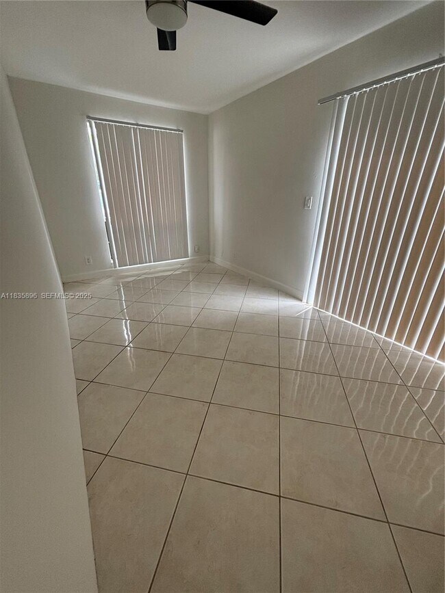 Photo - 4156 SW 24th St Unit A