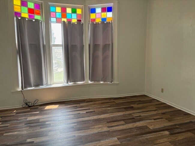 Photo - Starlight Rentals Unit 106 1/2 E. Jefferson Apt A