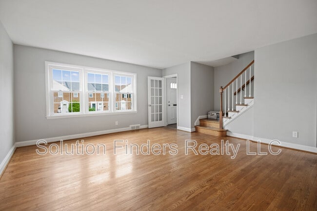 Photo - 1812 Edgewood Rd