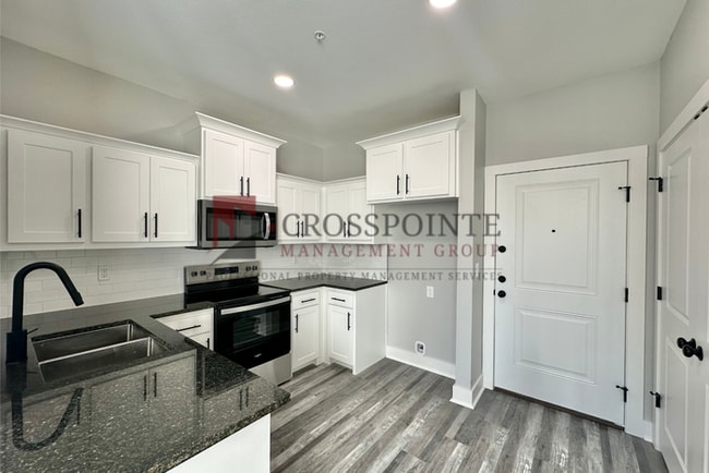 Photo - 1 Bedroom Loft at The Cannery! Tour Today!