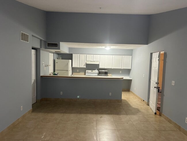 Photo - 2 Bedroom Condo in Nob Hill Landing - Tamarac Florida